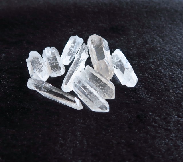 トマスゴンサガ産水晶