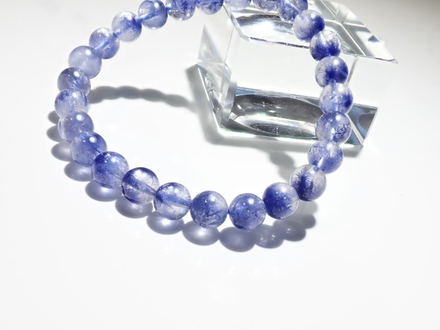 デュモルチェライトインクォーツ