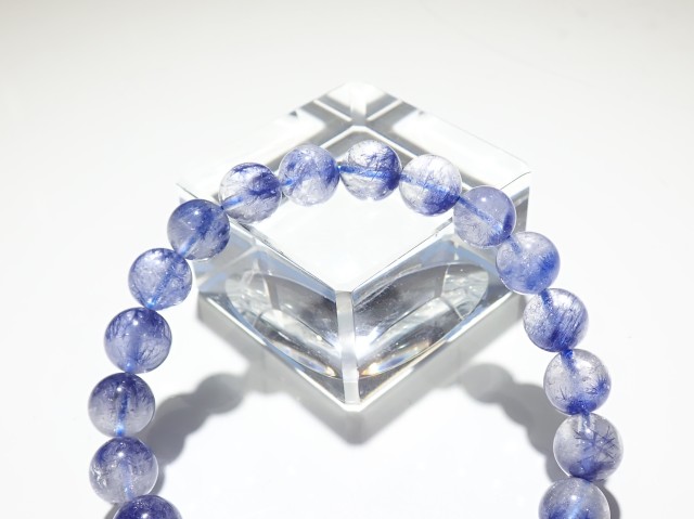 デュモルチェライトインクォーツ