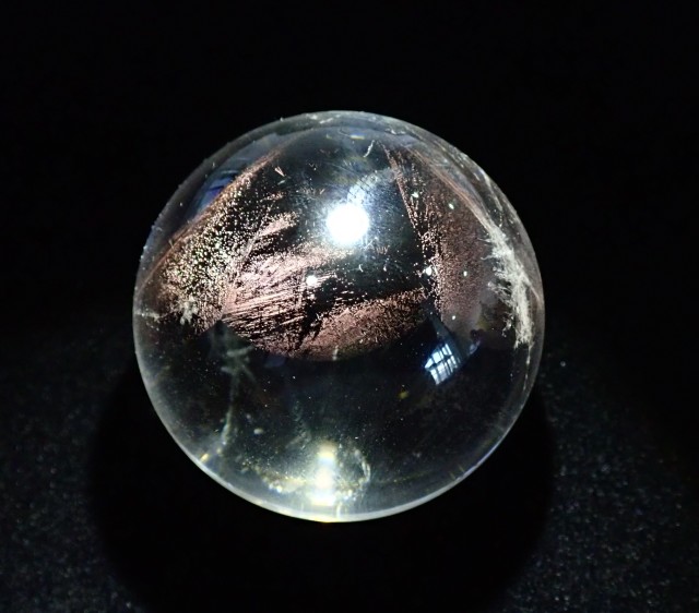 ピンクラダークォーツ