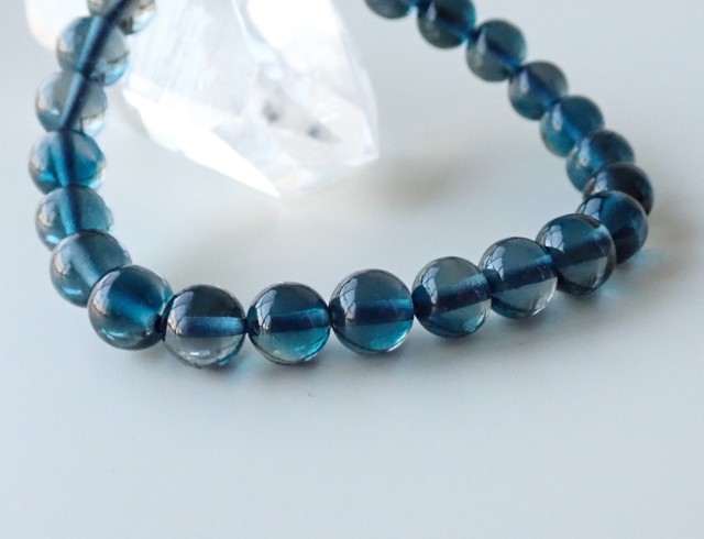 ロンドンブルートパーズ