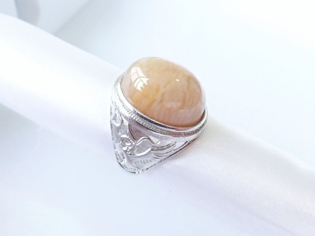 コーラルアゲート