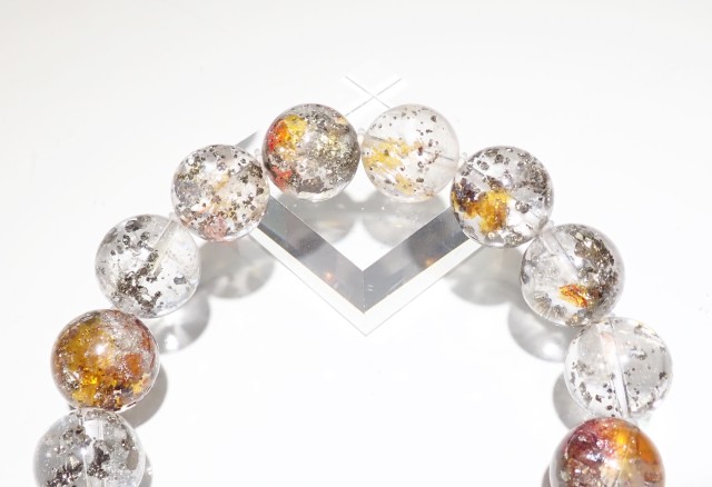 パイライトインクォーツ