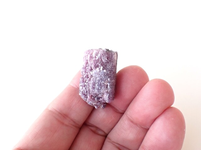 トルマリン／レピドライト仮晶