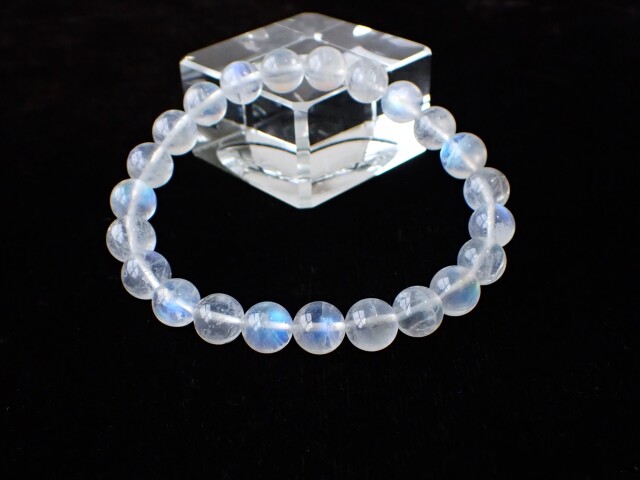 レインボームーンストーンブレスレット