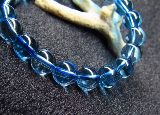 HE0082 【限定価格】 ☆稀少・美品☆ スイスブルートパーズSAｕｐ