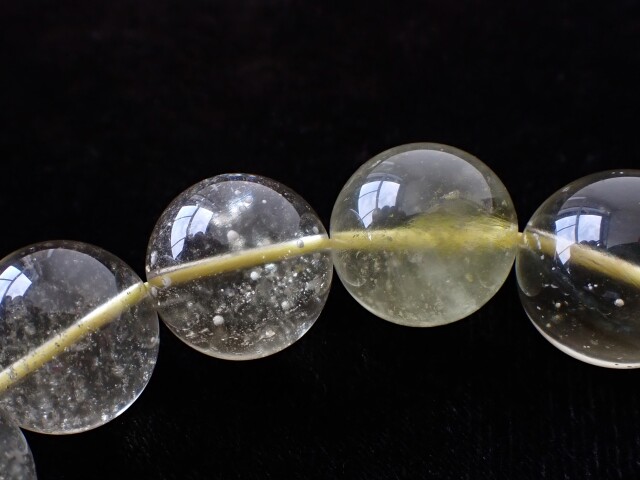 リビアングラス