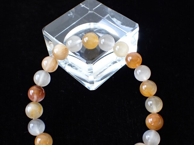 サゲニティッククォーツ