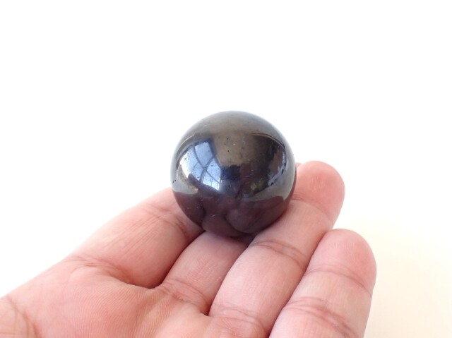 シュンガイト丸玉