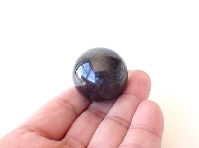 シュンガイト丸玉