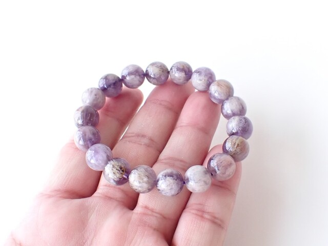 エンジェルフェザーアメジストブレスレット