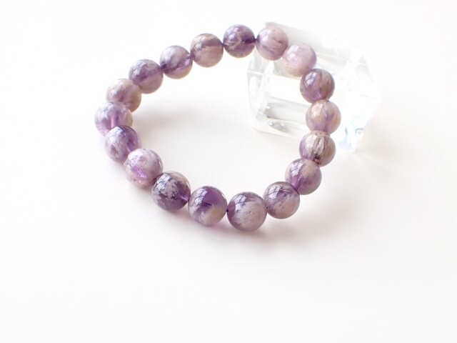 エンジェルフェザーアメジストブレスレット