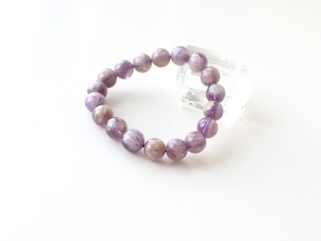 エンジェルフェザーアメジストブレスレット