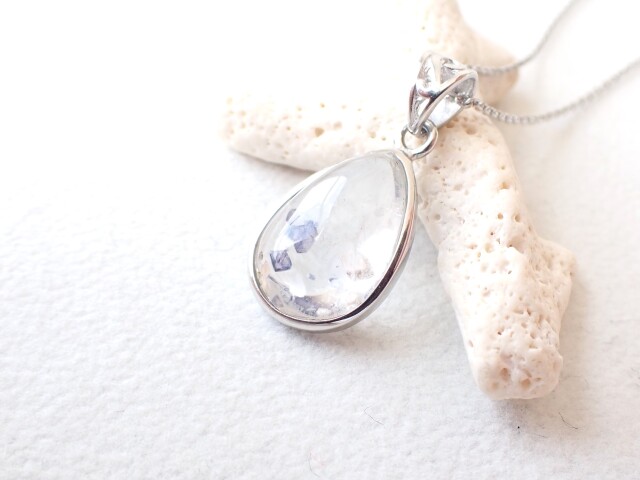 FA0470 フローライトインクォーツ ペンダントトップ ◇ネコポス対応可◇