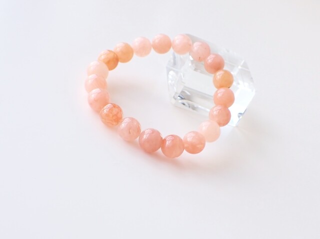 サチャロカローズアゼツライト