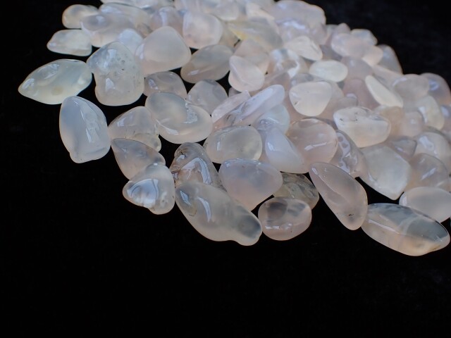 ピンクカルセドニーさざれ