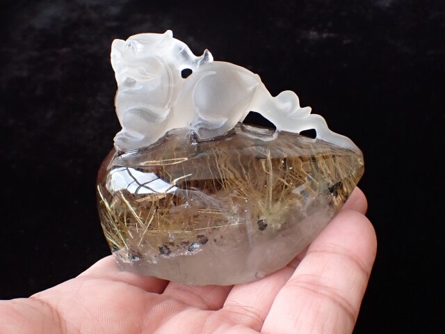 ヒキュウルチルクォーツ