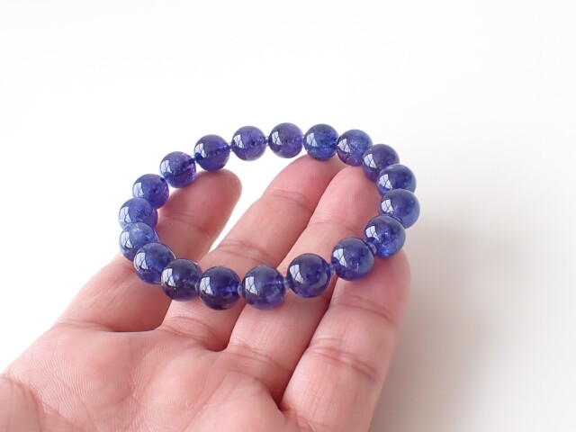 タンザナイトブレスレット