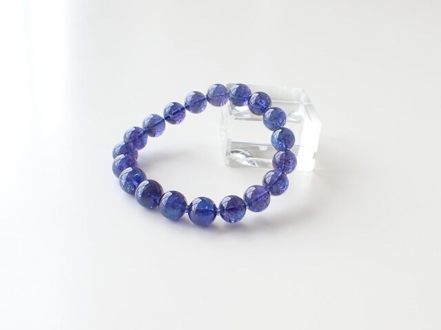 タンザナイトブレスレット