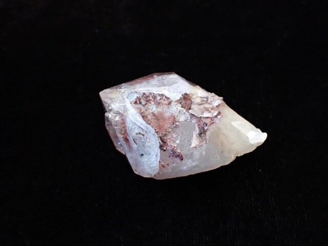 レッドファントムクォーツ