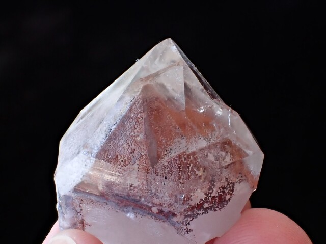 レッドファントムクォーツ