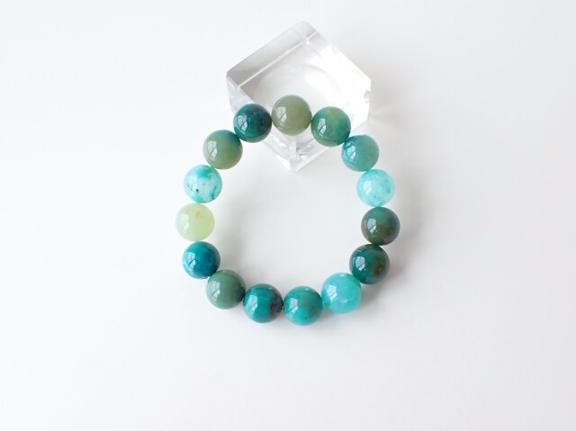 ジェムシリカブレスレット