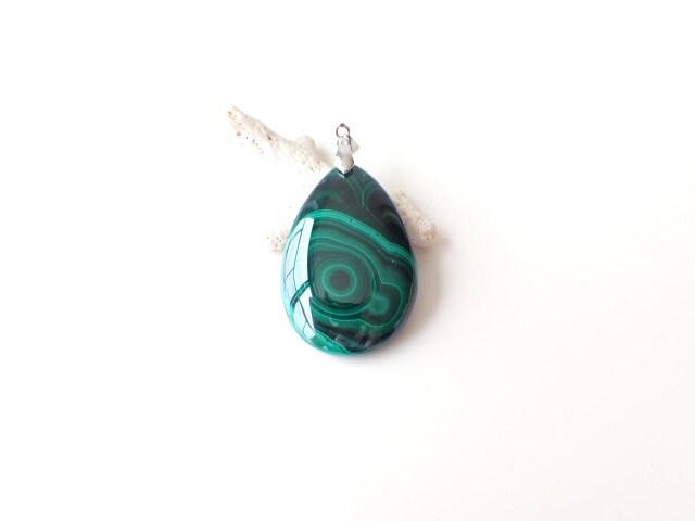MH0076 マラカイト（Malachite） ペンダントトップ ◇クロネコゆう