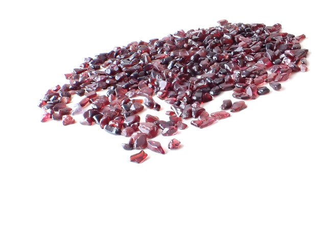 ガーネットさざれ