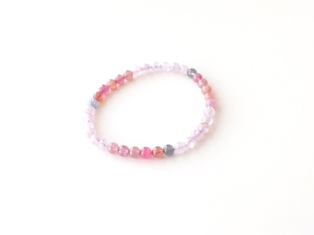 マルチカラースピネル