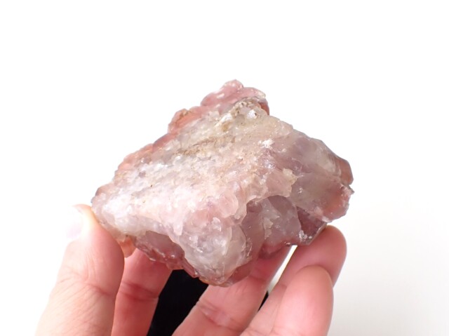 カザフスタン産ストロベリークォーツ