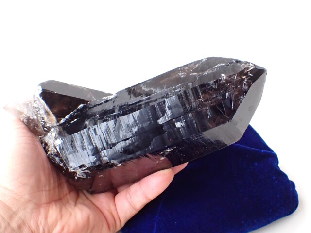 ウラル産スモーキークォーツ