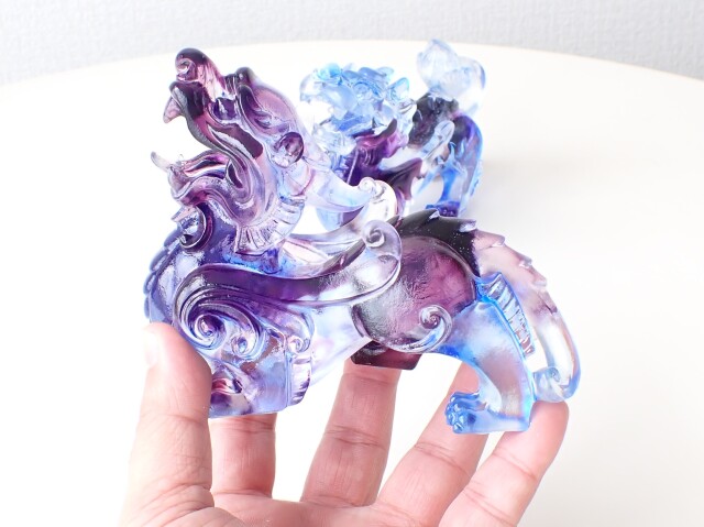 瑠璃ガラスヒキュウ