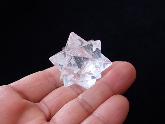 AB3924 アステロイド／ブラジル産 水晶 41mm