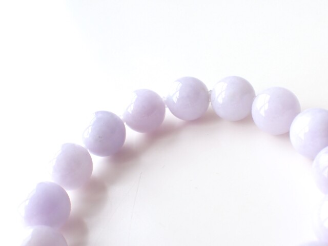 ラベンダー翡翠