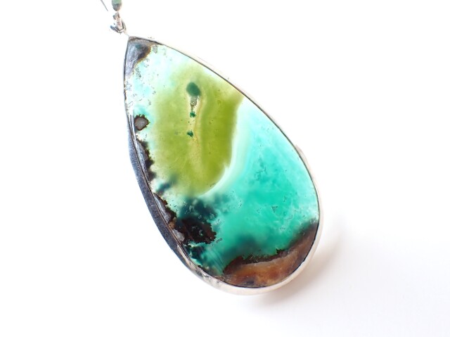 ジェムシリカペンダントトップ