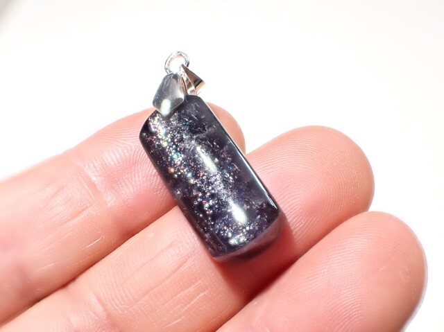 アイオライトサンストーン