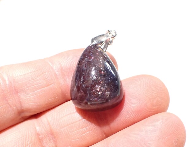 アイオライトサンストーン