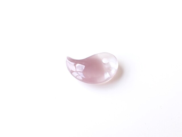 リチウムインクォーツ勾玉
