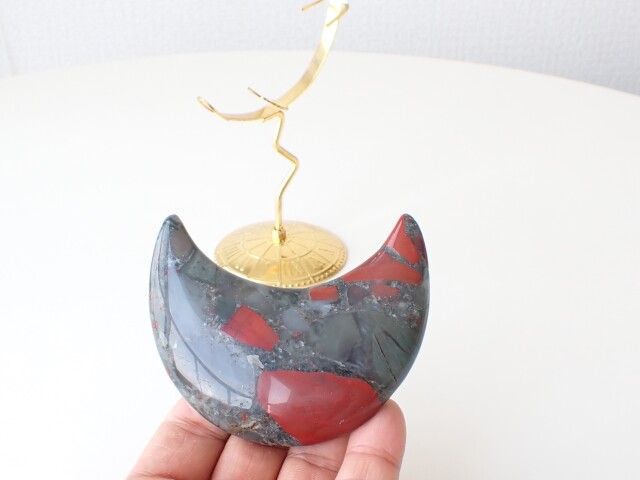 ブラッドストーンムーン