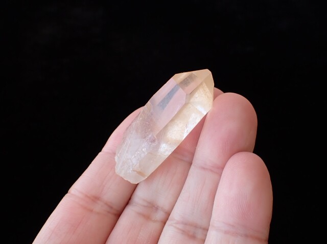 CB0633 ☆ノンポリッシュ☆ ゴールデンヒーラークォーツ 17．7g