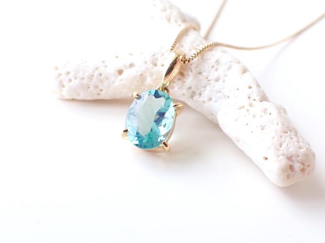 ロジャリー鉱山産フローライトペンダントトップ