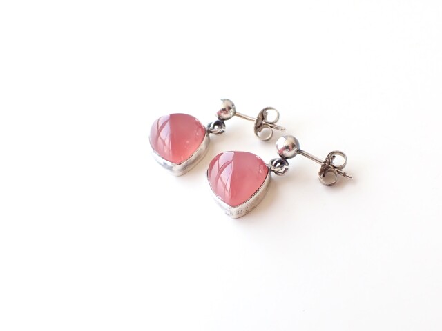 稲倉石鉱山産ロードクロサイト