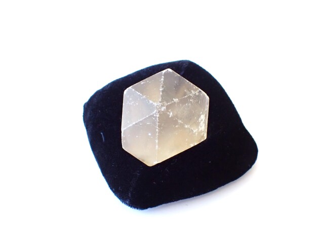 ゴールデンレムリアン（シトリン）