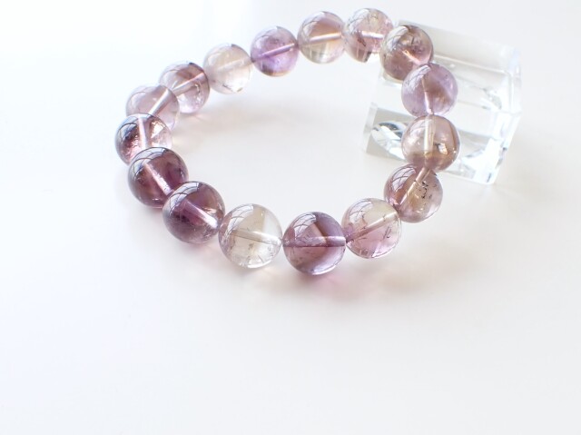 ブランドバーグアメジスト