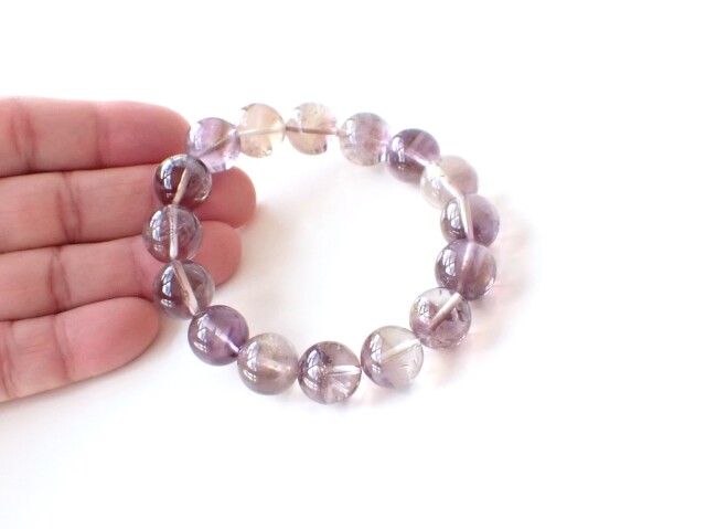 ブランドバーグアメジスト