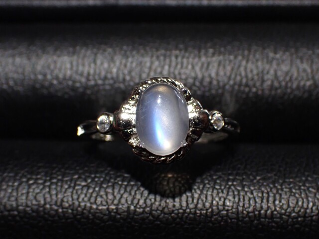 ペリステライト