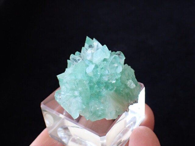 グリーンアポフィライト