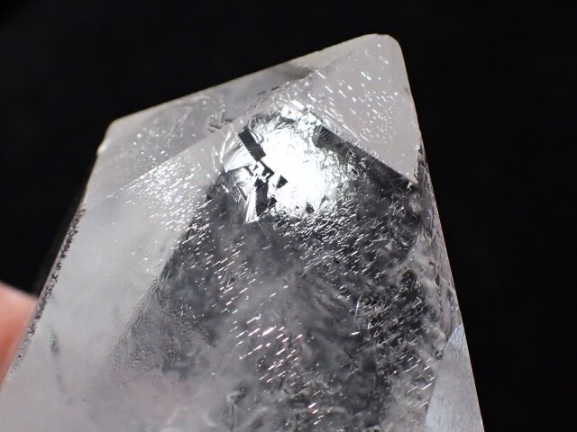 トライゴーニッククォーツ