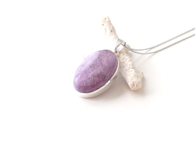 スティヒタイトペンダントトップ