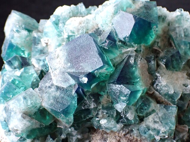 ロジャリー鉱山産フローライト